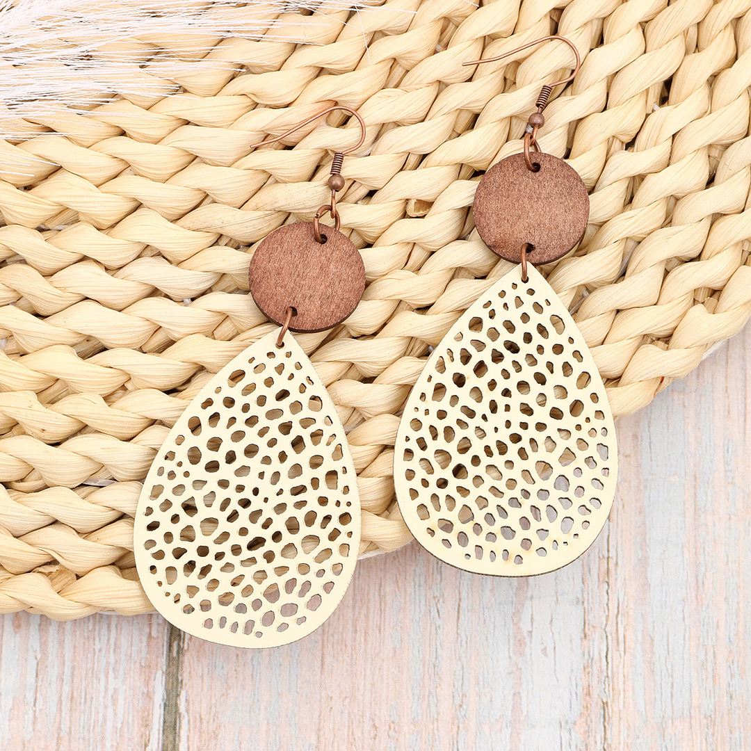 Eliana - Vintage Style Hollow-Out PU Leather Drop Earrings
