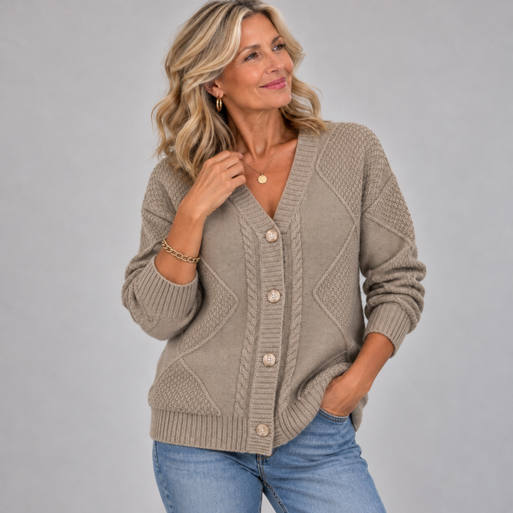 Joyce | Vintage Cable Knit Button Cardigan