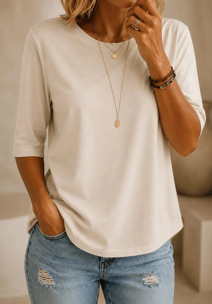 Olivia | Essential Comfort Tee