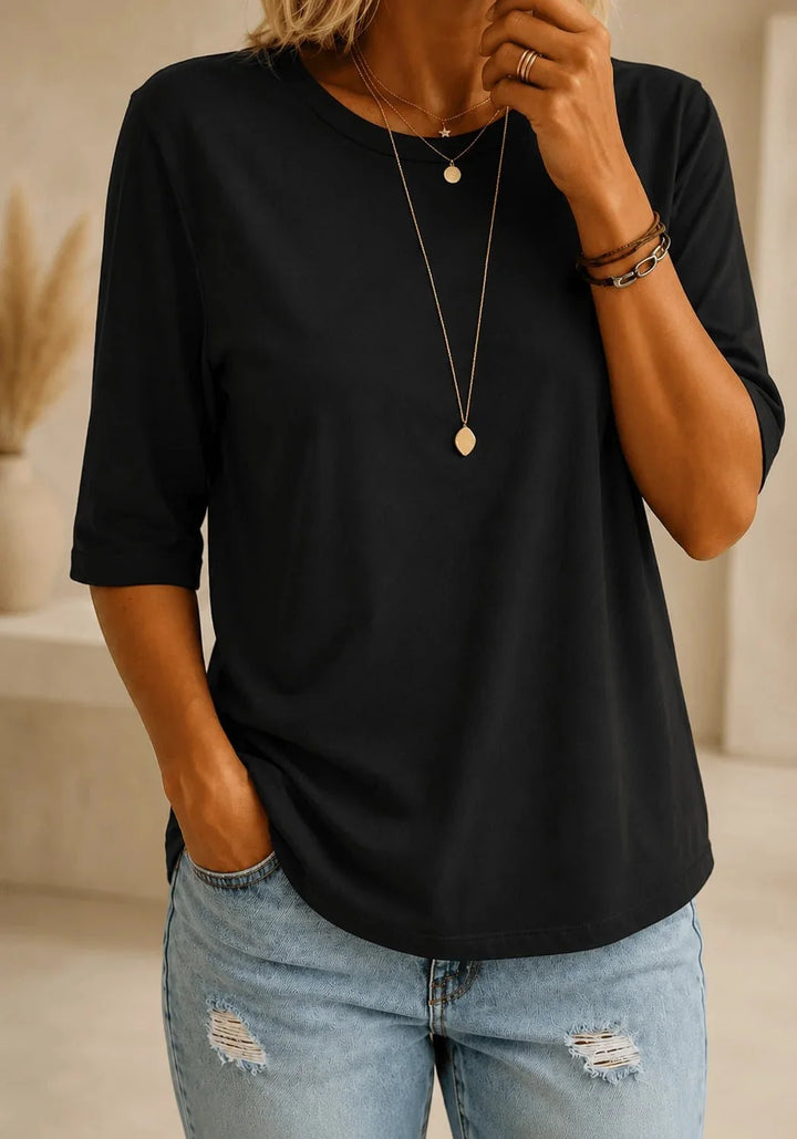 Olivia | Essential Comfort Tee